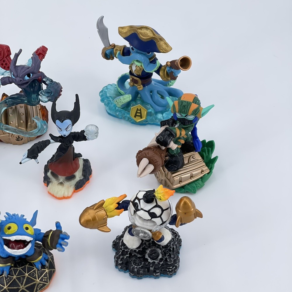 Lot of 8 Skylanders Figures & More- All Tested