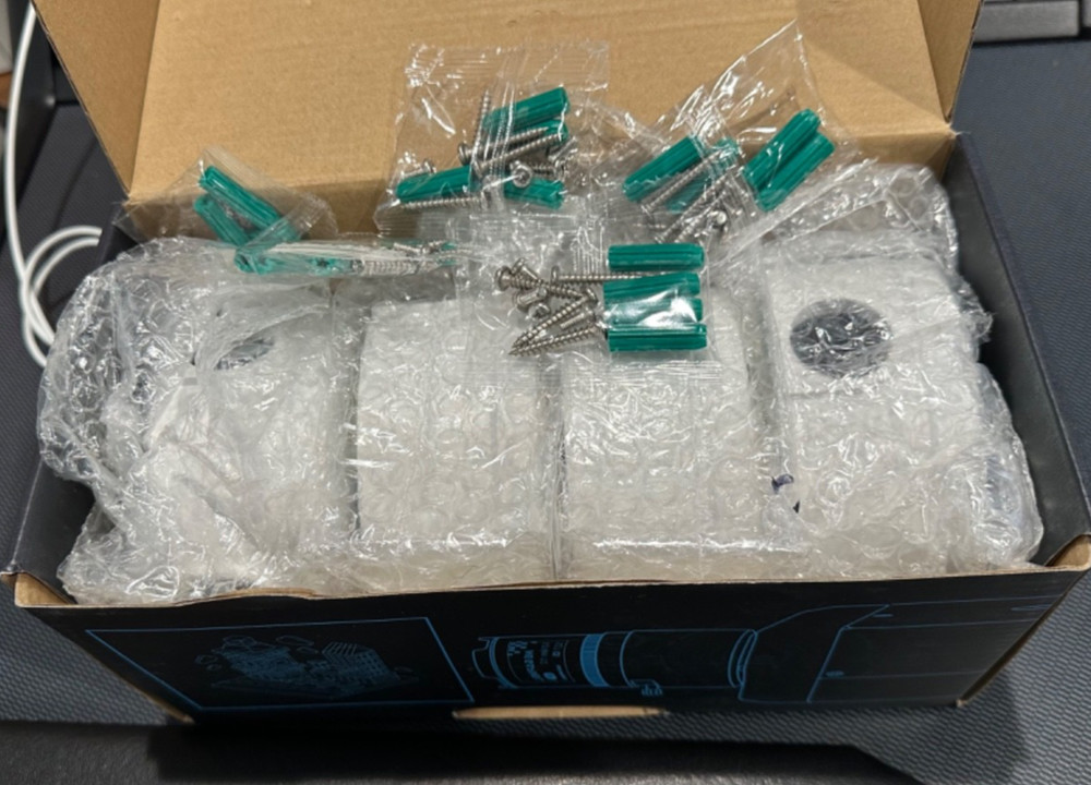 OOSSXX Security Camera Holder Box 4 Pieces Camera Mount Junction Box