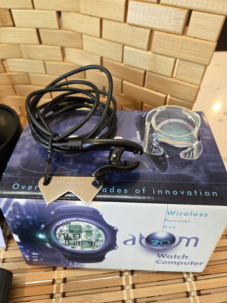 Oceanic Atom 2.0 Dive Computer Watch Air Integrated Nitrox With Transmitter
