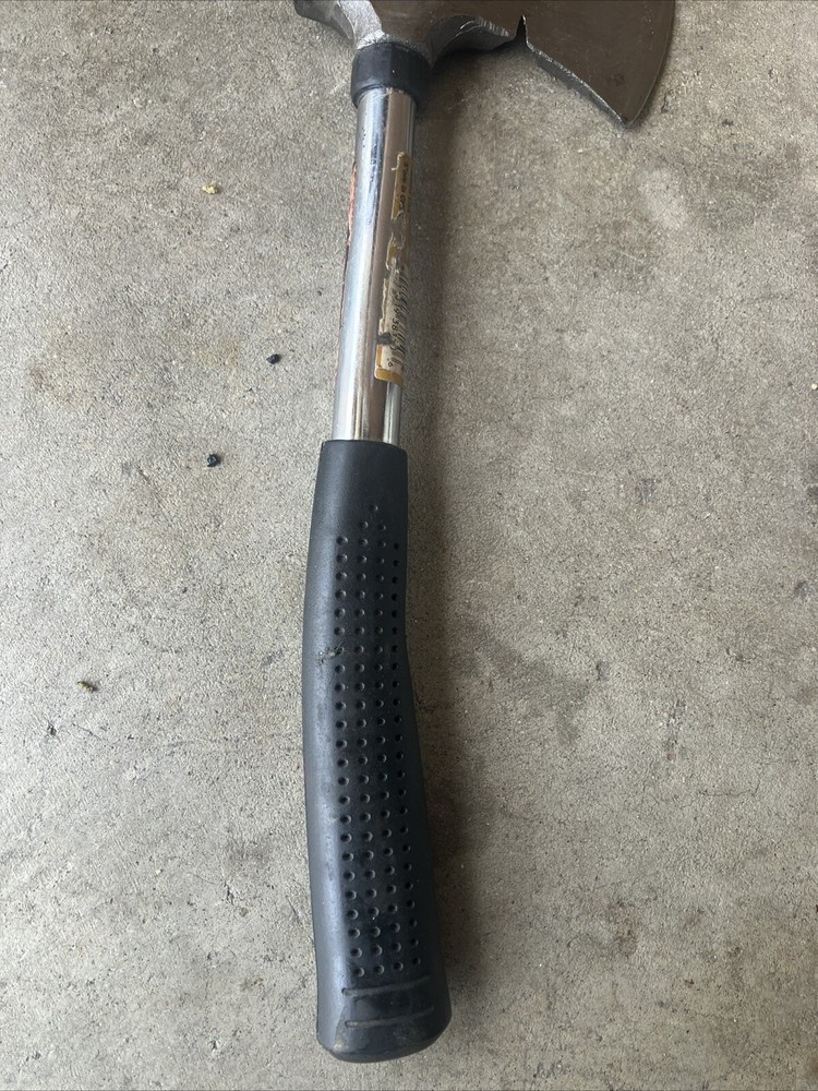 Stansport Rubber Handle Camp Axe / Hammer