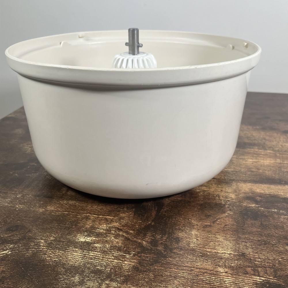 Bosch UM3 Mixing Bowl Replacement Has Scratches