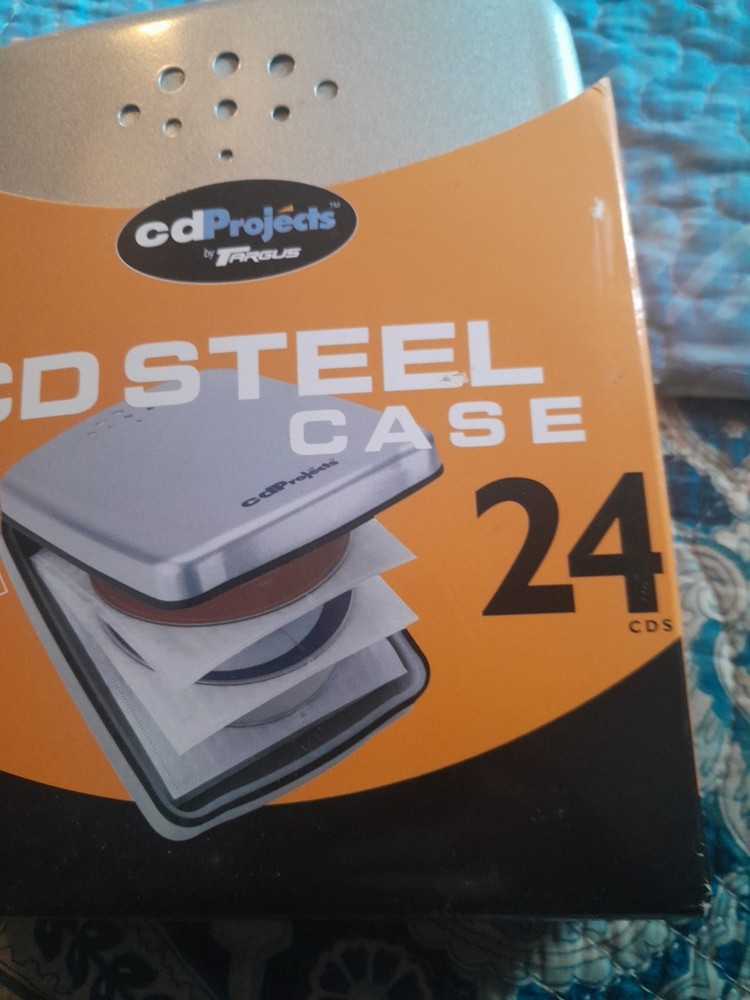 CDProjects CD Steel Case 24 Cds By Targus New Silver