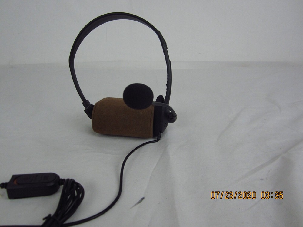 Essential Mono Wired Chat Headset for PS4 With mic & volume