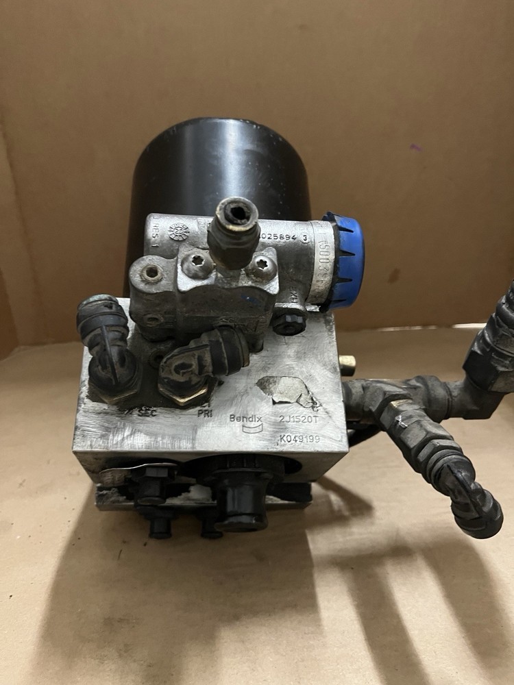 BENDIX AIR DRYER MODULE - K049199