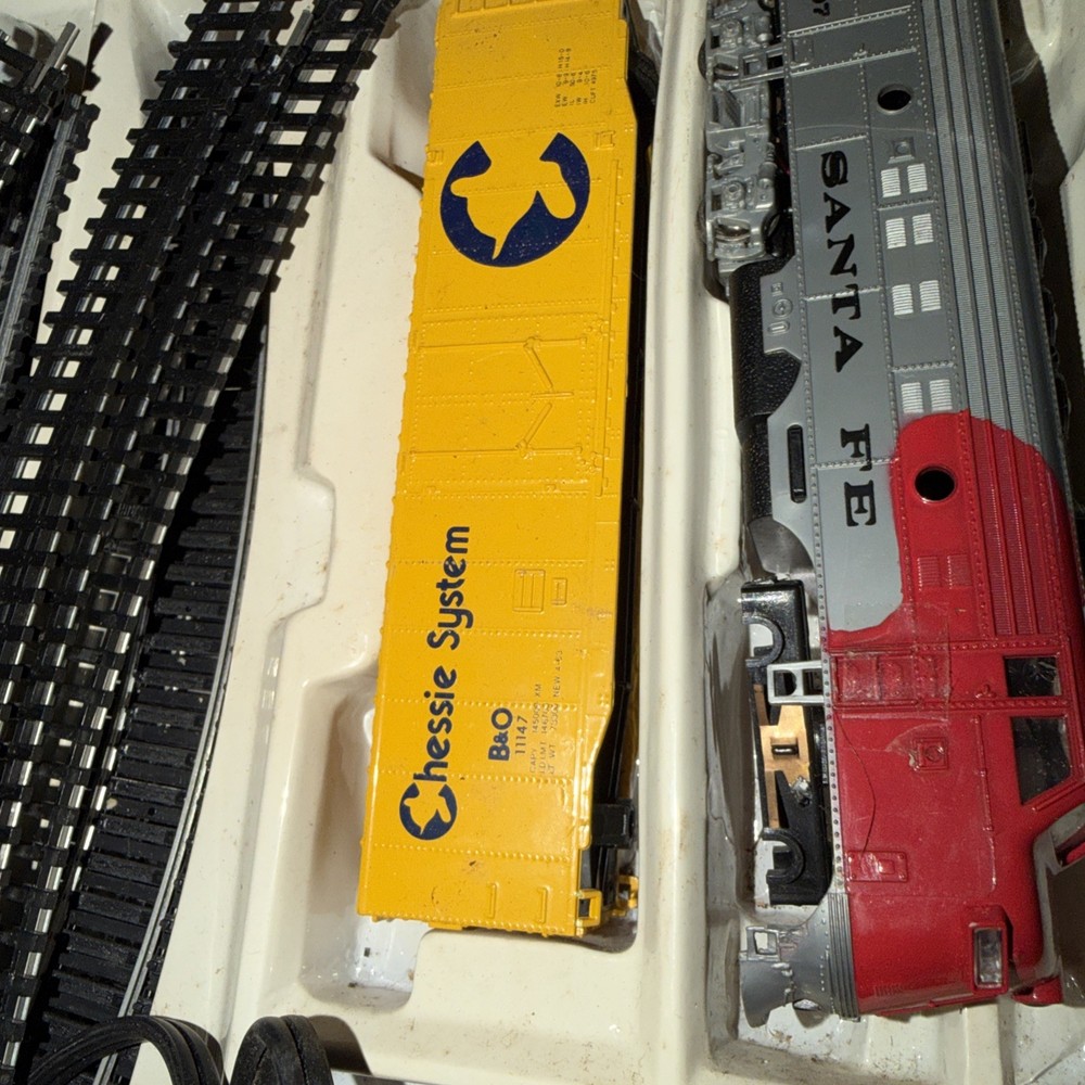 Bachmann Diesel Express vintage train set Not Complete