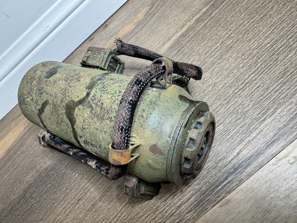 Warhammer Necromunda Inspiring terrain Hazard Container –scratch built.