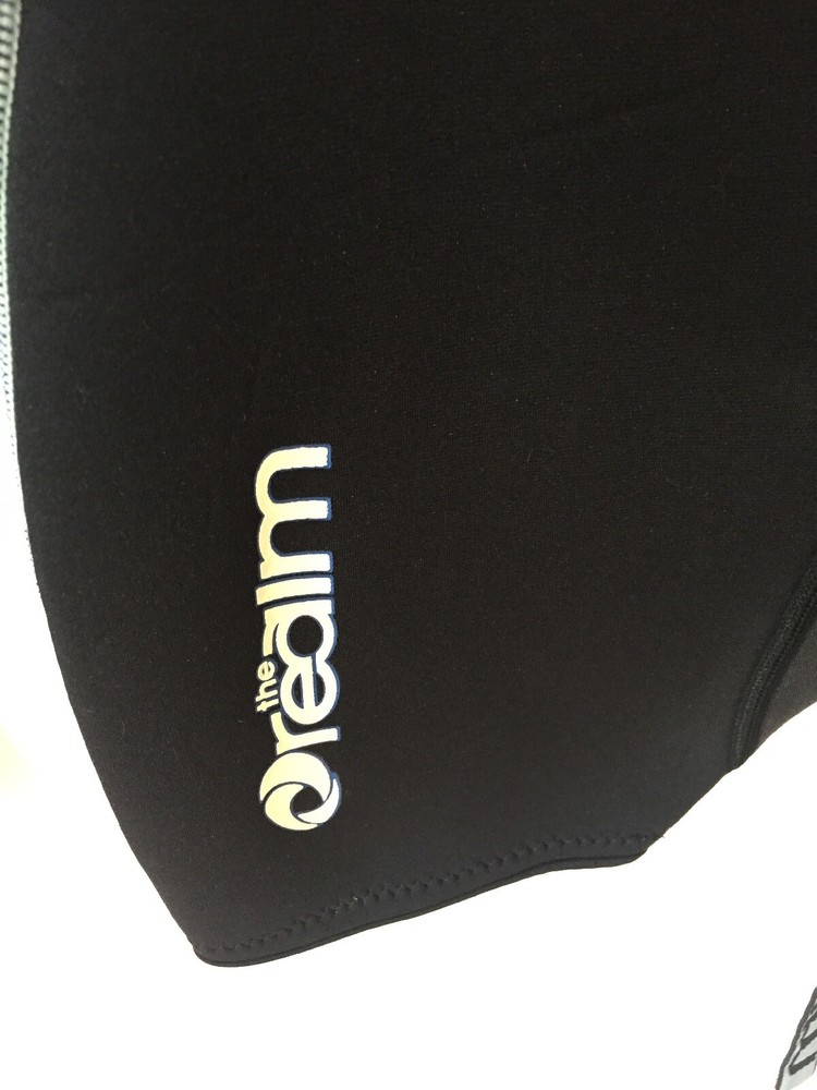 Youth 12 Realm Wet Suit