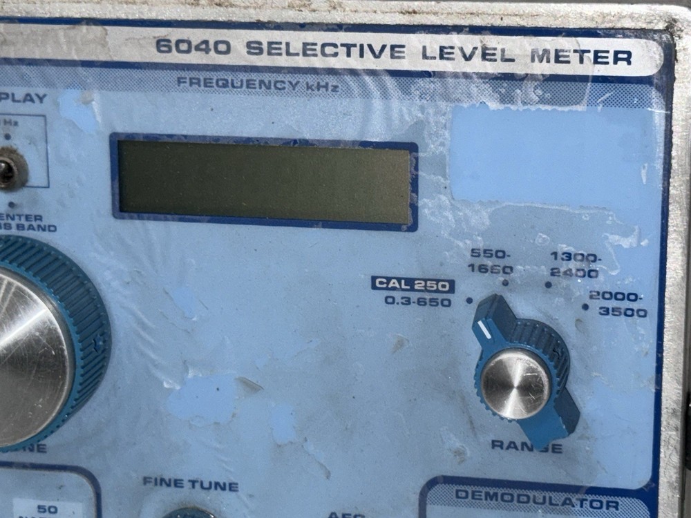 RYCOM 6040 SELECTIVE LEVEL METER