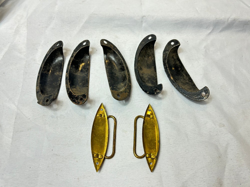 Vtg Cabinet Hardware LOT Brass Mixed Drop Bail Chippendale Backplate Cup Pulls