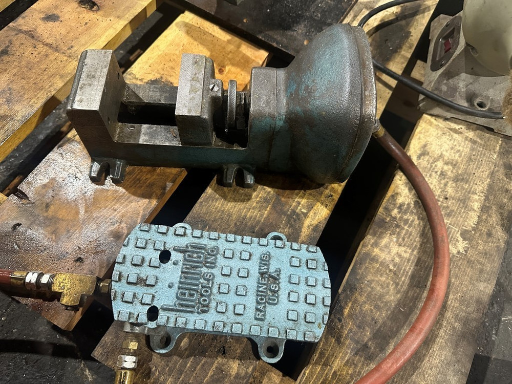 HEINRICH PNEUMATIC VISE