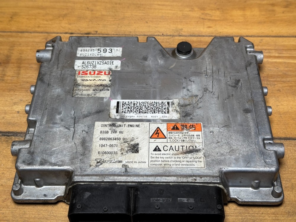 Isuzu ECM ECU 898285593 OEM Engine Control Module Diesel Computer Unit 6UZ1