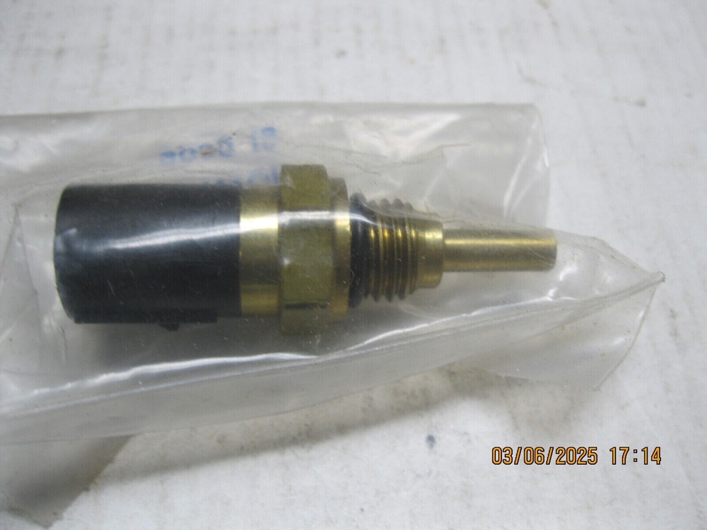 Engine Coolant Temperature Sensor Everco 12022