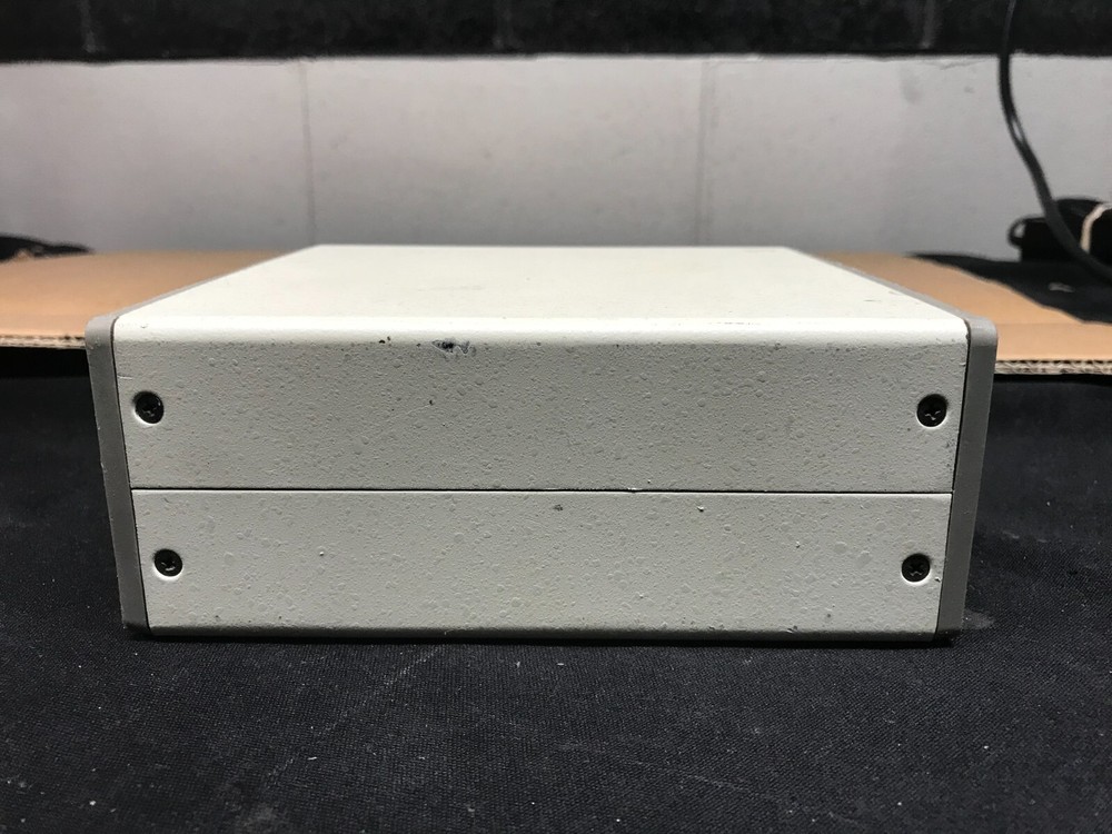 Vintage 2-Way VGA & PS/2 Data Transfer KVM Switch Box