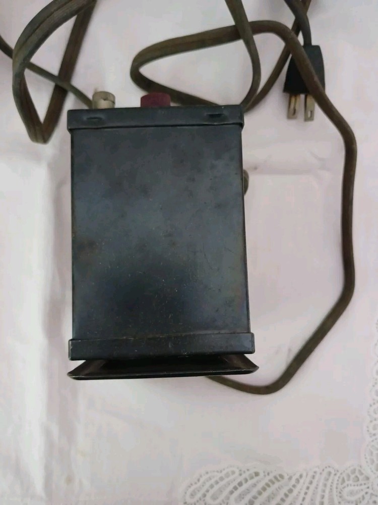 Vtg Lionel #1040 60 Watt Transformer & Whistle Controller w/Box, Untested