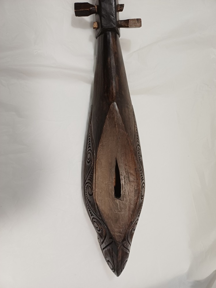 Hasapi Lute wood 2 string musical instrument from Sumatra