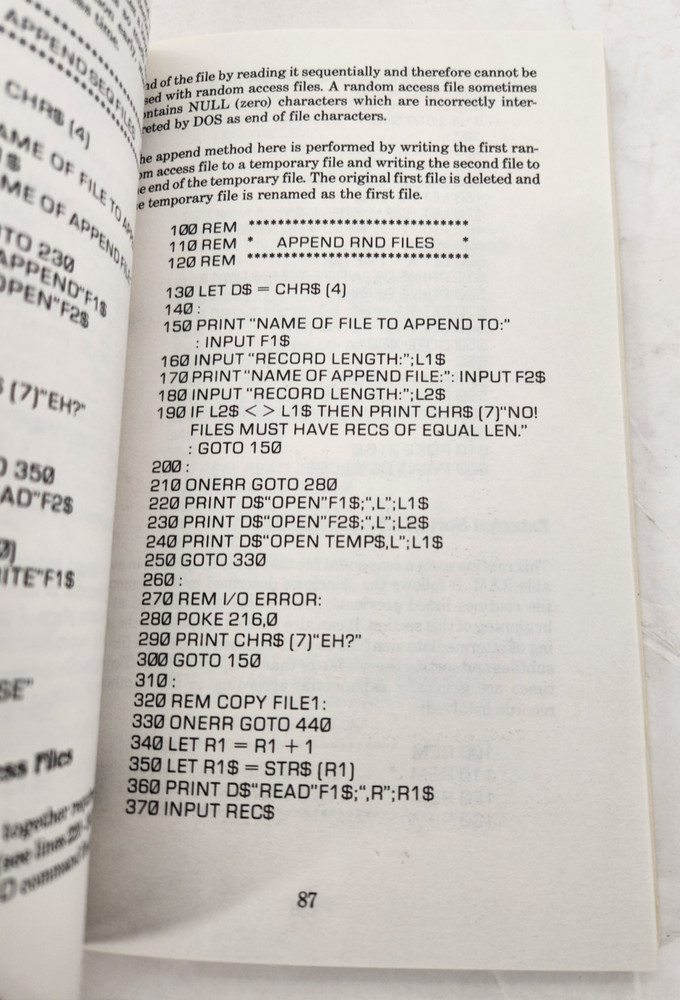 Intermediate Apple by Bill Parker 1984 for Basic Programmer Apple II Computer