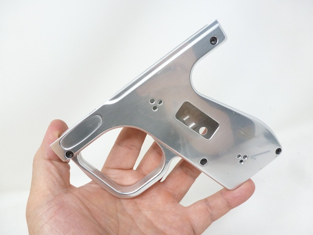 BOB LONG DEFIANT 2 TRIGGER FRAME GLOSS SILVER CLAMSHELL FRAME PAINTBALL BLAST F1