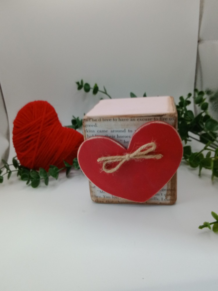 Valentine's Day Decor Tiered Tray Decor