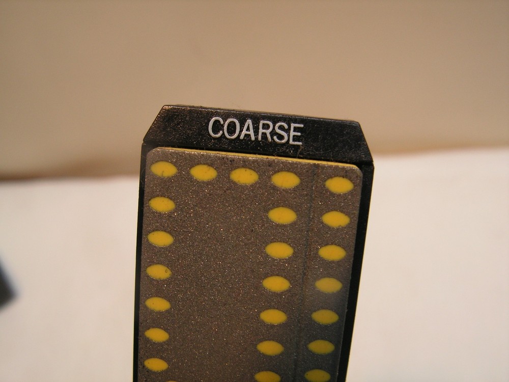 Smith's 4-Inch FINE & COARSE Diamond Combo Sharpening Stones Case & Handle