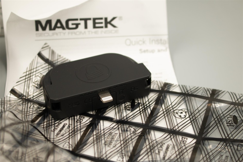 MagTek iDynamo 5 Gen II Card Reader for iPhone