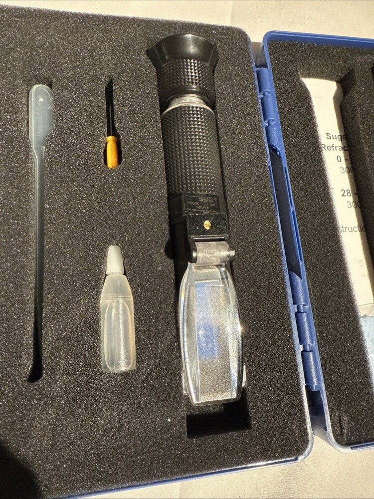 Sugar/Brix Refractometer 0-32% 3000001 Sper Scientific