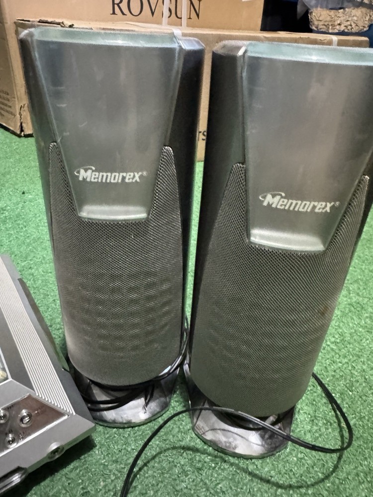 Memorex CD Player MX4114 (2003) Includes Original Speakers