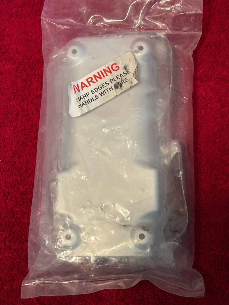 EMERGENCY LOCATOR TRANSMITTER ELT MOUNTING TRAY AND BRACKETS NEW SURPLUS