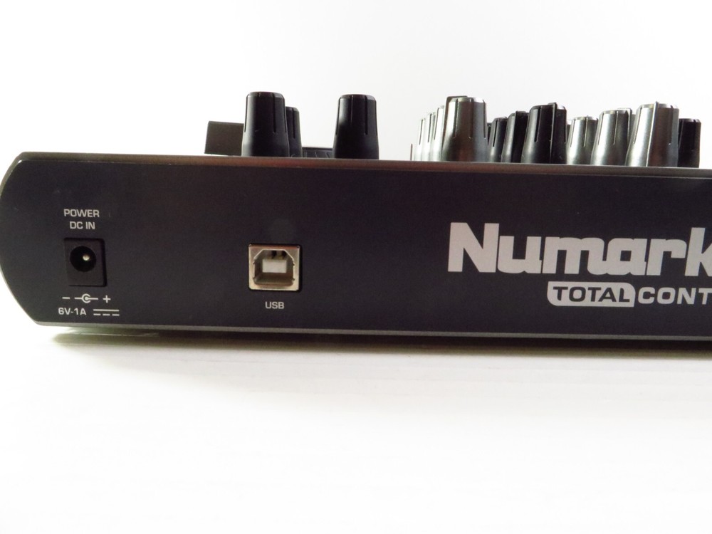 Numark Total Control DJ Double Mixing Deck w/ USB Cable (Missing AC Adapter)