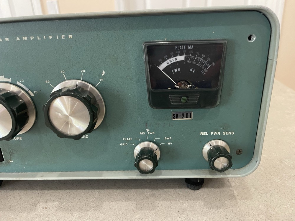 Heathkit SB-201 Amplifier