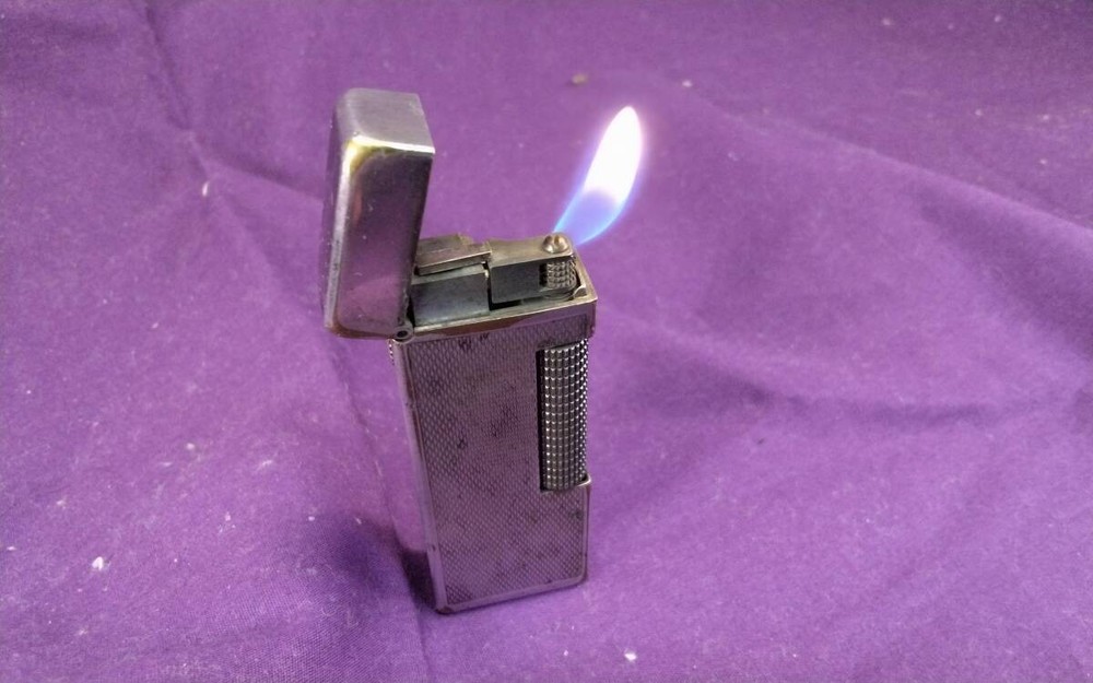 Dunhill Rollagas Initial Model Silver Barley Pocket Lighter Fully-Operated