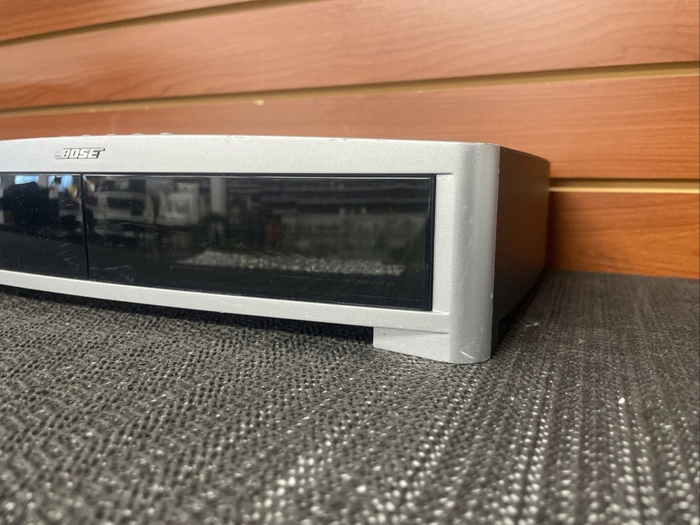 Bose 321 AV 3-2-1 II Media Center Console DVD CD Player