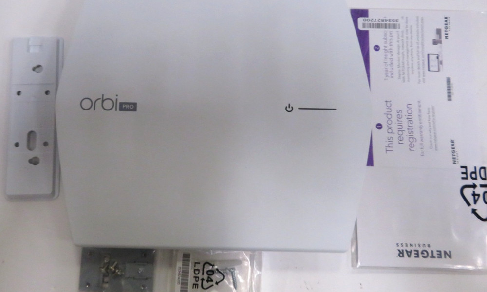 NETGEAR Orbi Pro SRC60-100NAS Wireless Range Extender – IEEE 802.11ac – USED