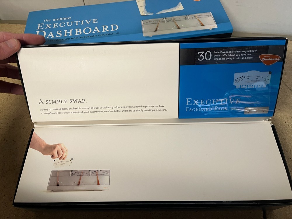 Office Dashboard Executive Desktop Ambient Devices C89