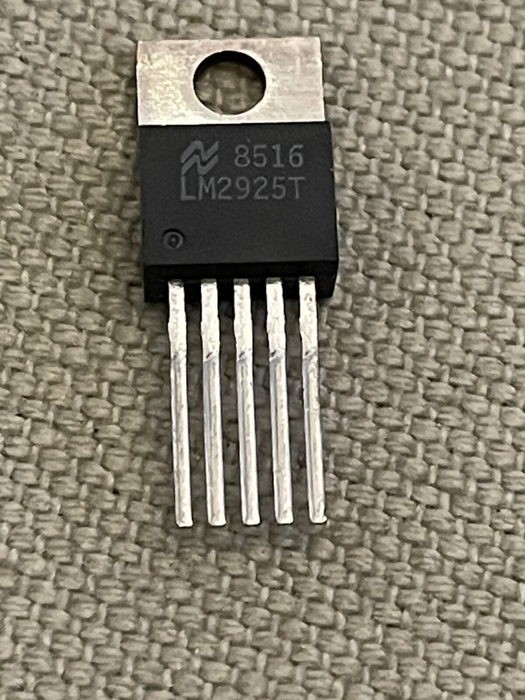 LM2925T National Integrated Circuit