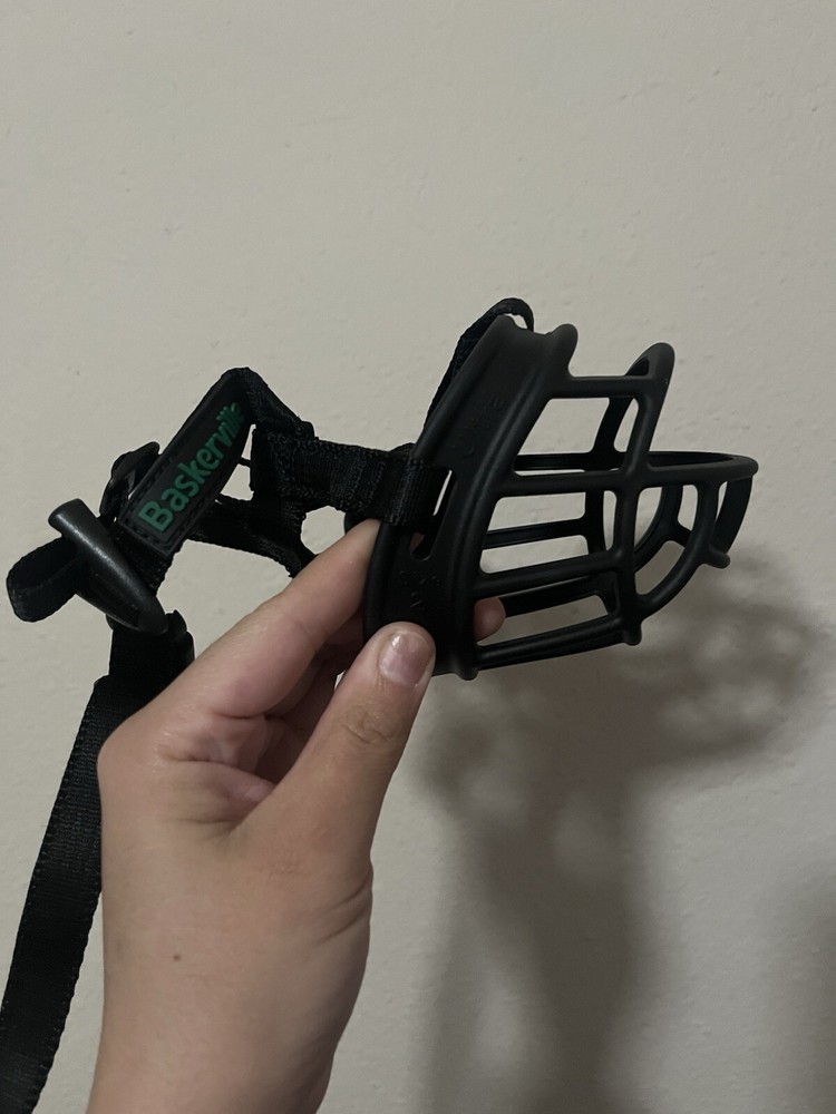 Baskerville Ultra Muzzle for Dogs, Size 2- Black