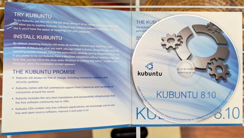 Kubuntu 8.10 Install Disc (2008) *Genuine* Ubuntu