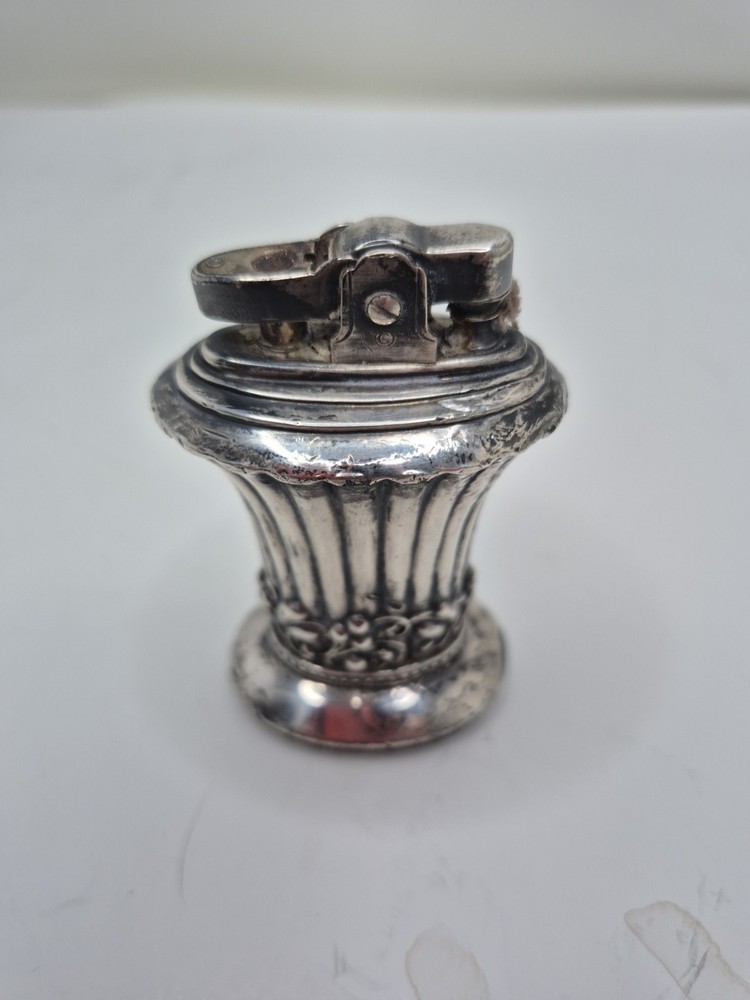 Vintage Ronson “Newport” Table Lighter Silver Plated
