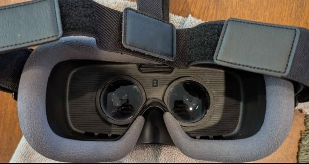 Samsung GEAR VR w Controller