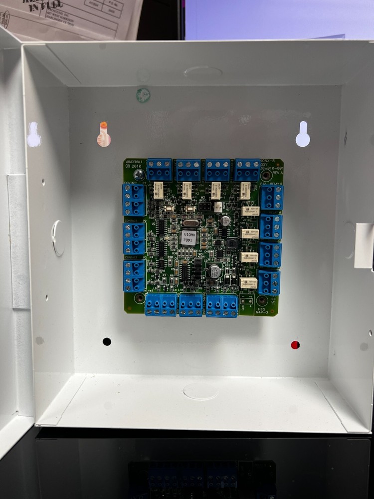 VANDERBILT VRINX / VIONX-8