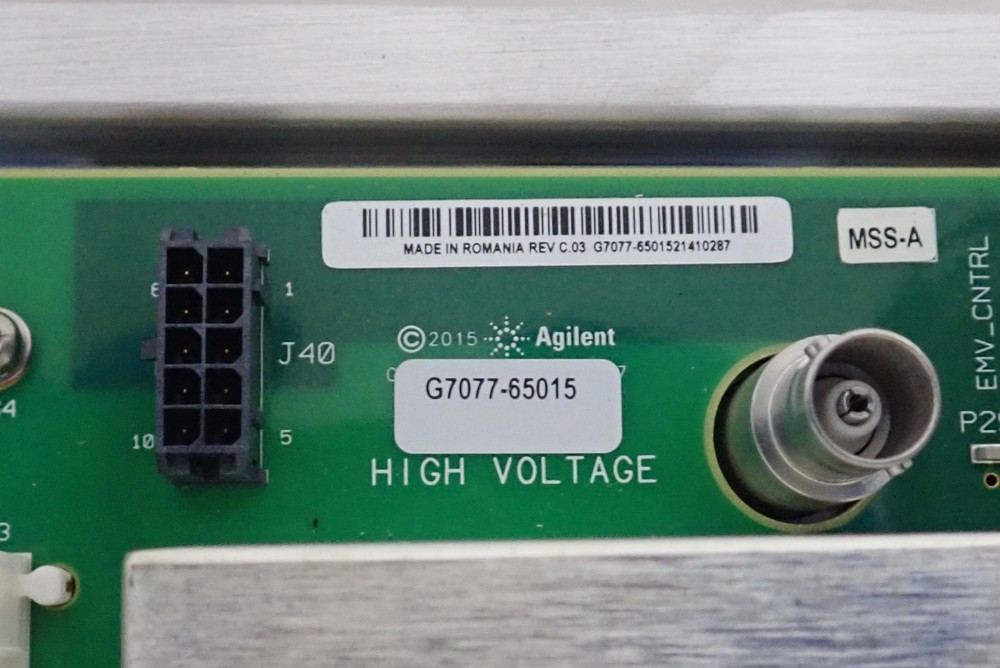 Agilent G7077-60201 5977 Source El Extraction Analyzer w/ G7077-65015 Sideboard