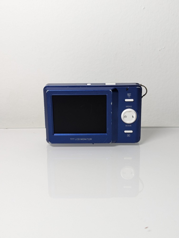 Hitachi HDC-570AB 5.0MP Digital Camera (Tested Working)