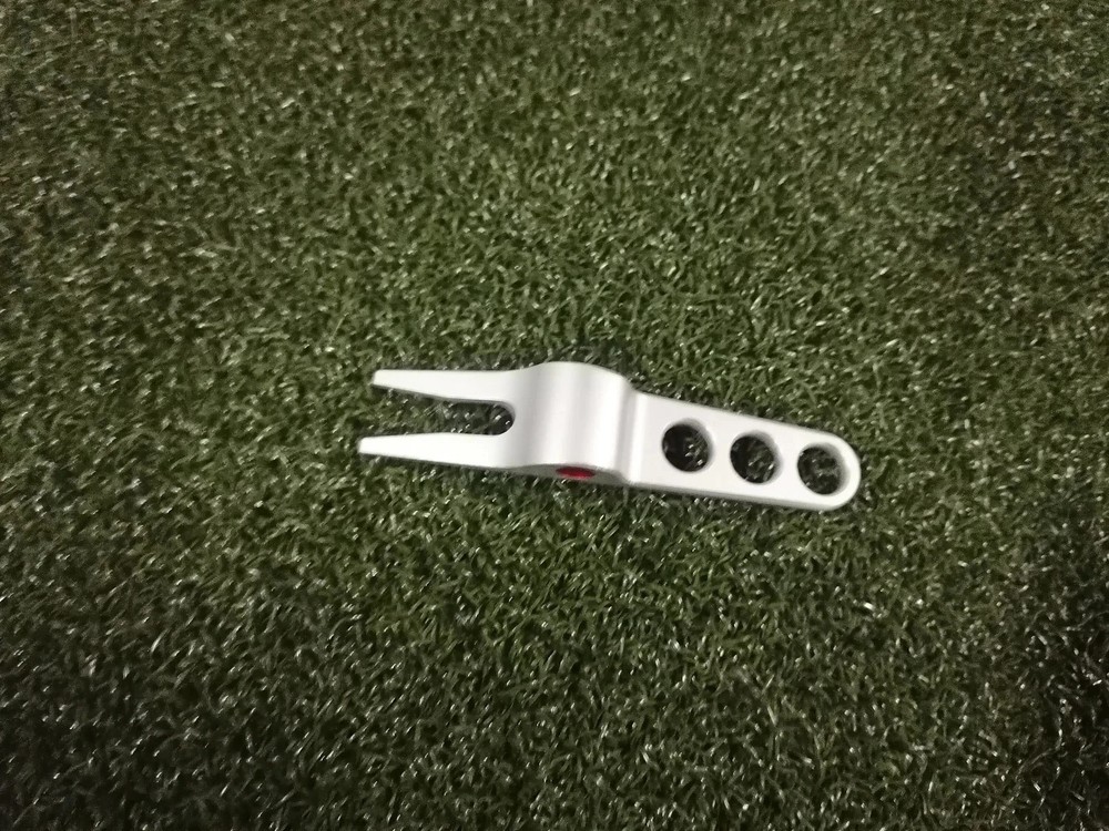 Scotty Cameron Red Dot Pivot / Divot Tool - Silver