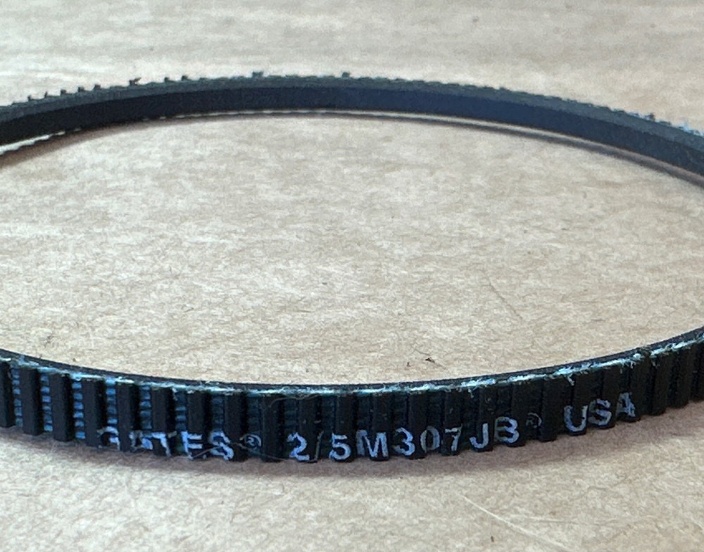 NEW WITHOUT TAG- Gates POLYFLEX Belt 2/5M307JB Belt || FAST SHIPPED + WARRANTY