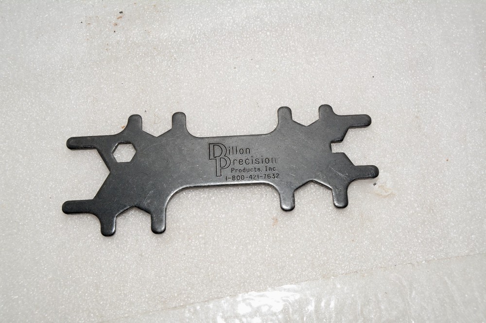 DILLON OLD STYLE BENCH WRENCH