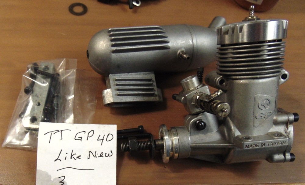 Thunder Tiger GP 40 RC Model Airplane Engine.. nice 3