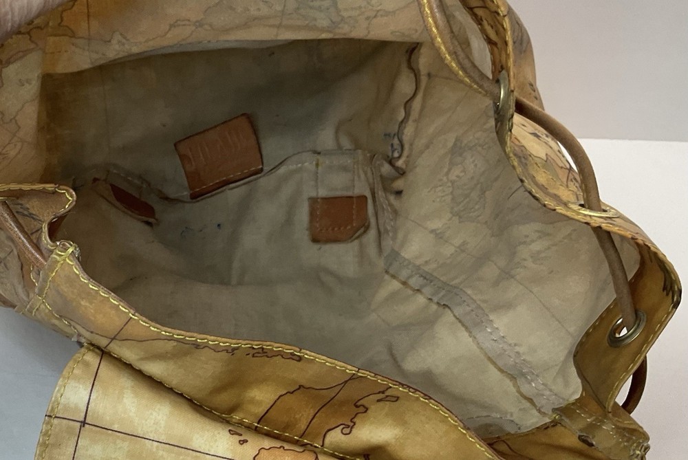 Authentic Vintage Alviero Martini 1ᴬ Classe Geo Classic Backpack