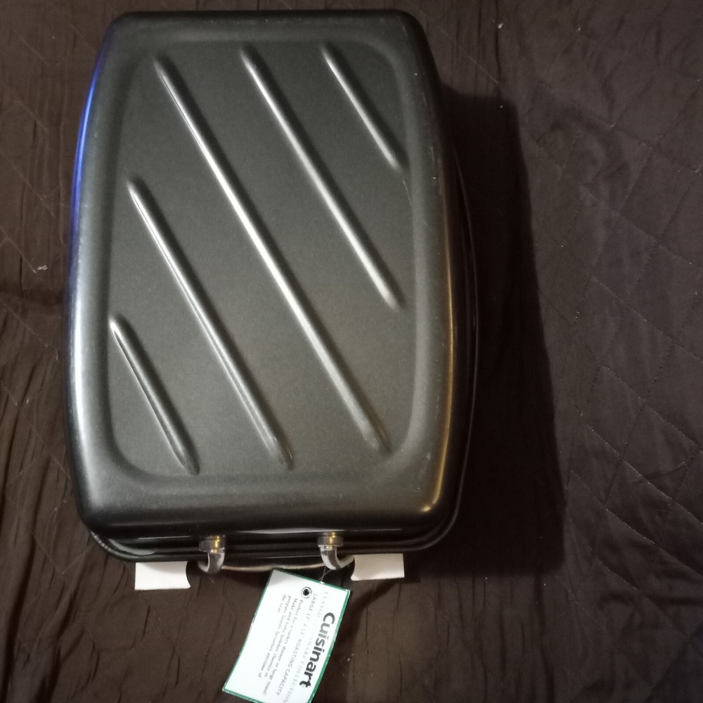 Cusinart 17 inch roasting pan with rack