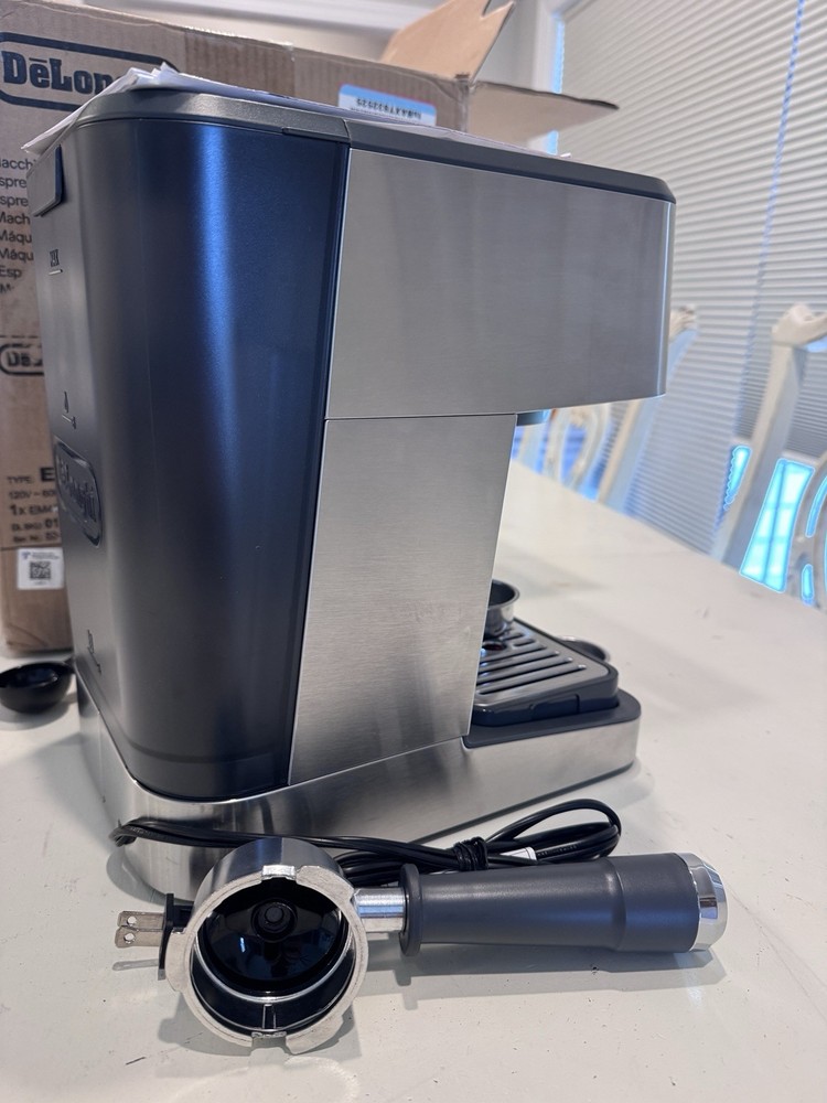 De’Longhi Classic Espresso Machine EM450M - Linea Classic