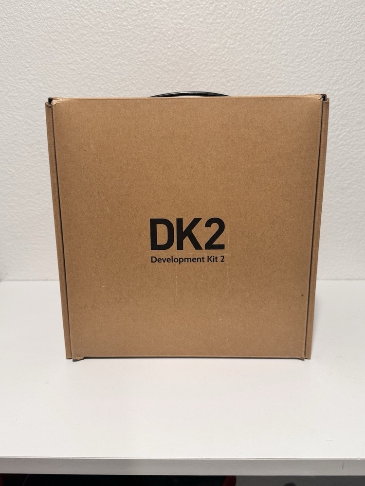 Oculus Development Kit 2 VR Headset + Extras Original Packaging Powers On TESTED