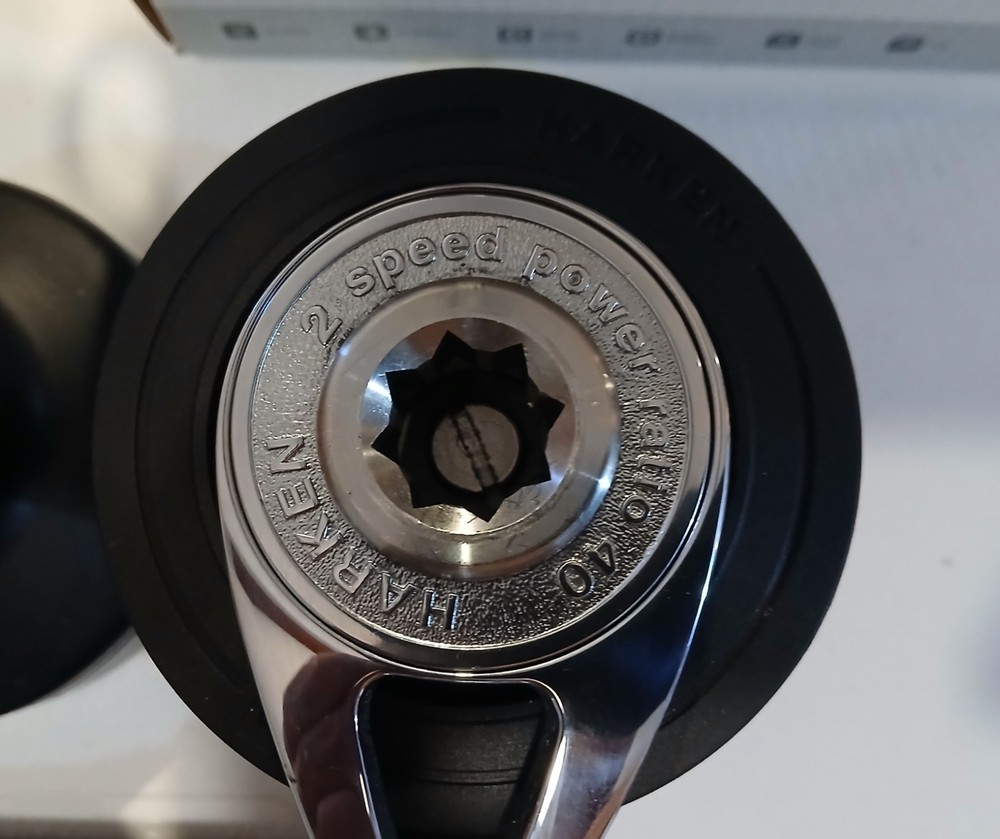Harken 40 winch 2 Speed Winch